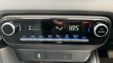 Toyota Yaris 1.5 Hybrid Icon 5dr CVT Hybrid Hatchback